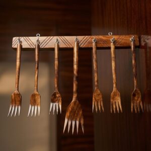 Woodie Stores Premium Sheesham Wooden Fork Set – Decorative & Dining Use